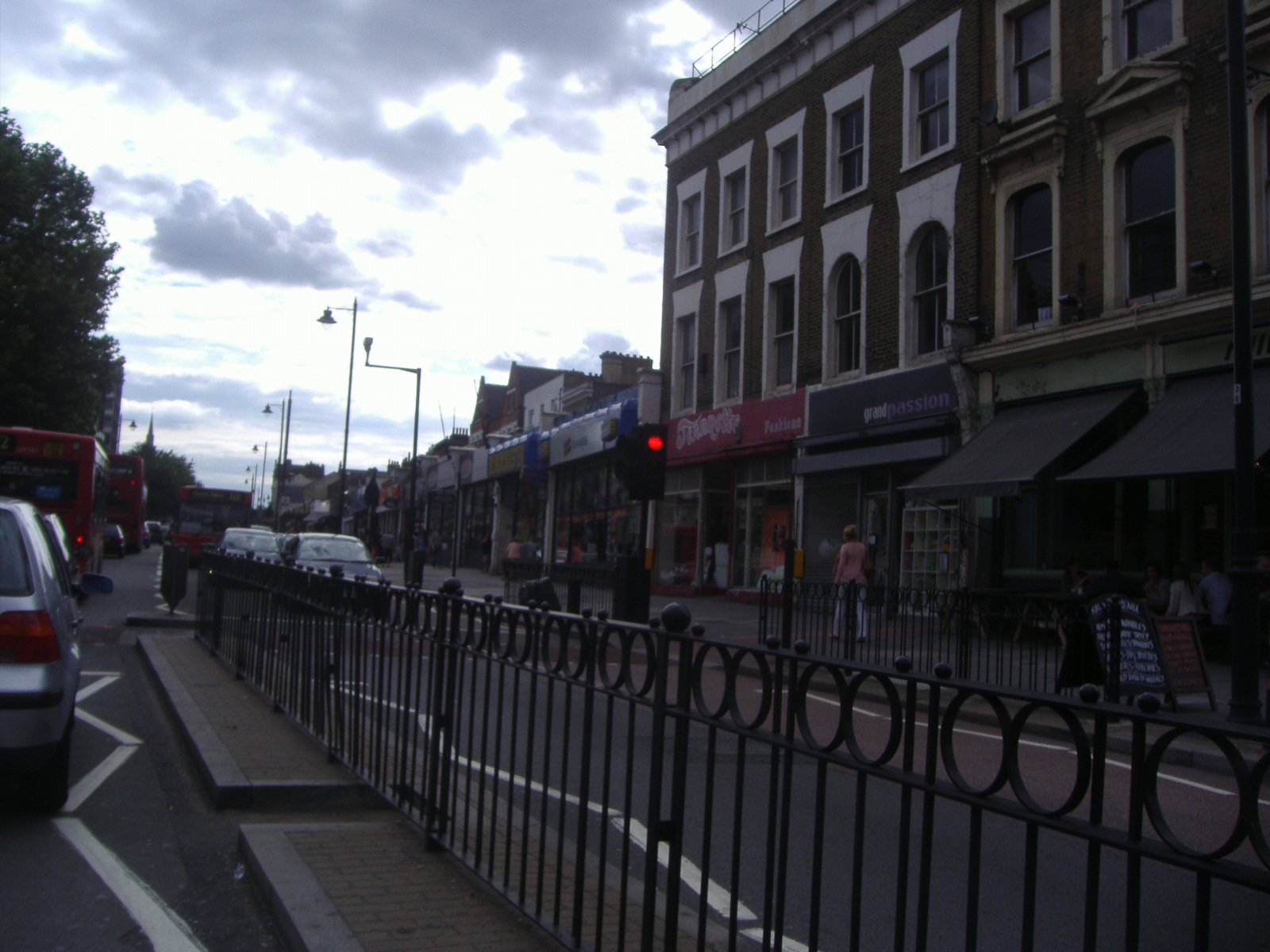 Clapham nightlife: the High Street and the Junction after dark
