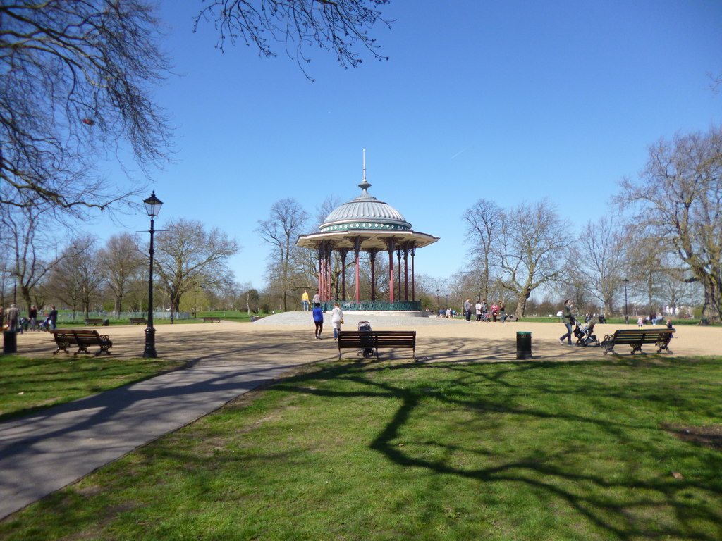 Live music and comedy in Clapham