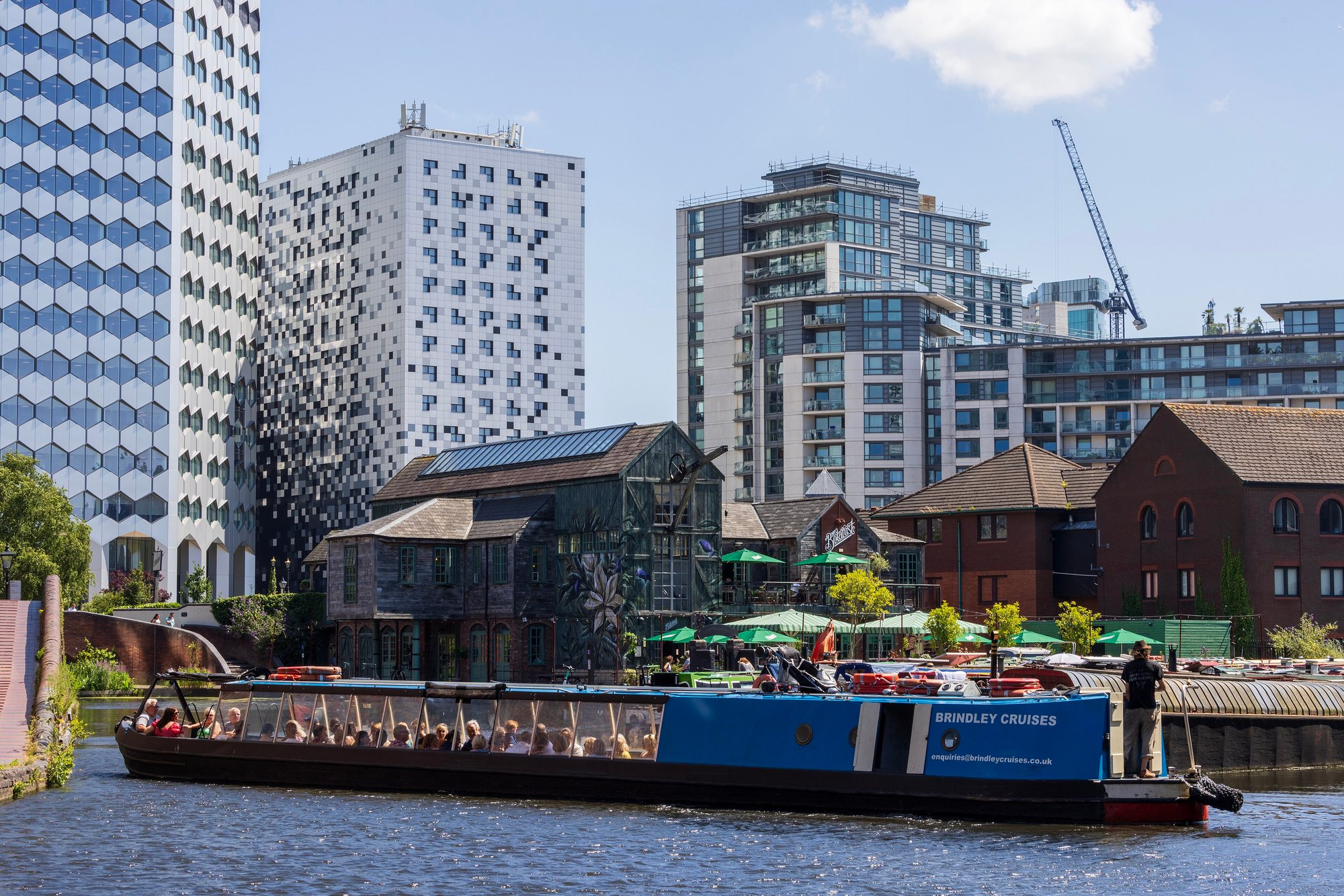 Birmingham's canals: a guide to the cut