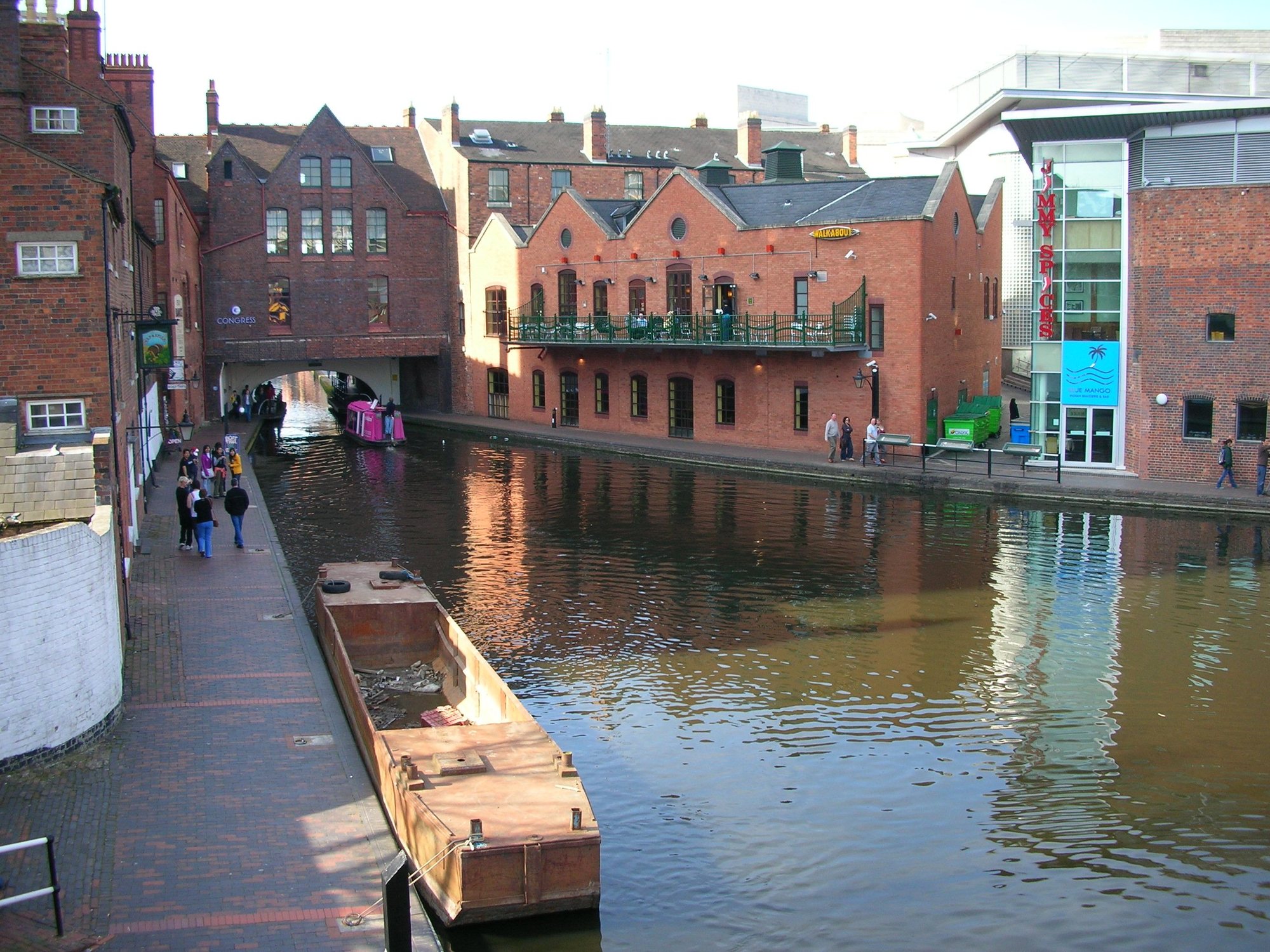Gas Street Basin and Brindleyplace: a guide