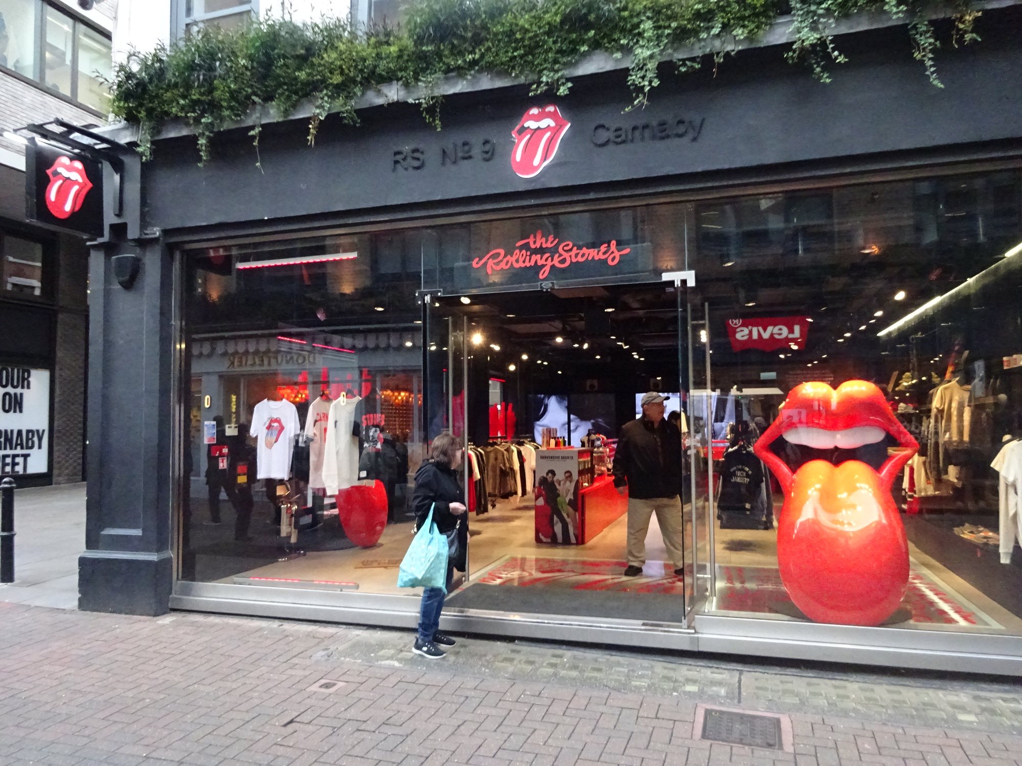 Carnaby Street and Kingly Court: shop first, then the courtyard